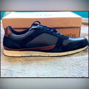 Crēvo Harrough style size 13 navy and brown leather accent shoes.